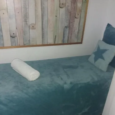 Center - With 3 Private-rooms Gæstehus Lisboa