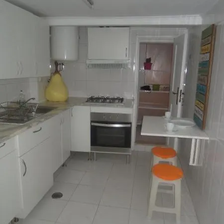 Konukevi Center - With 3 Private-rooms